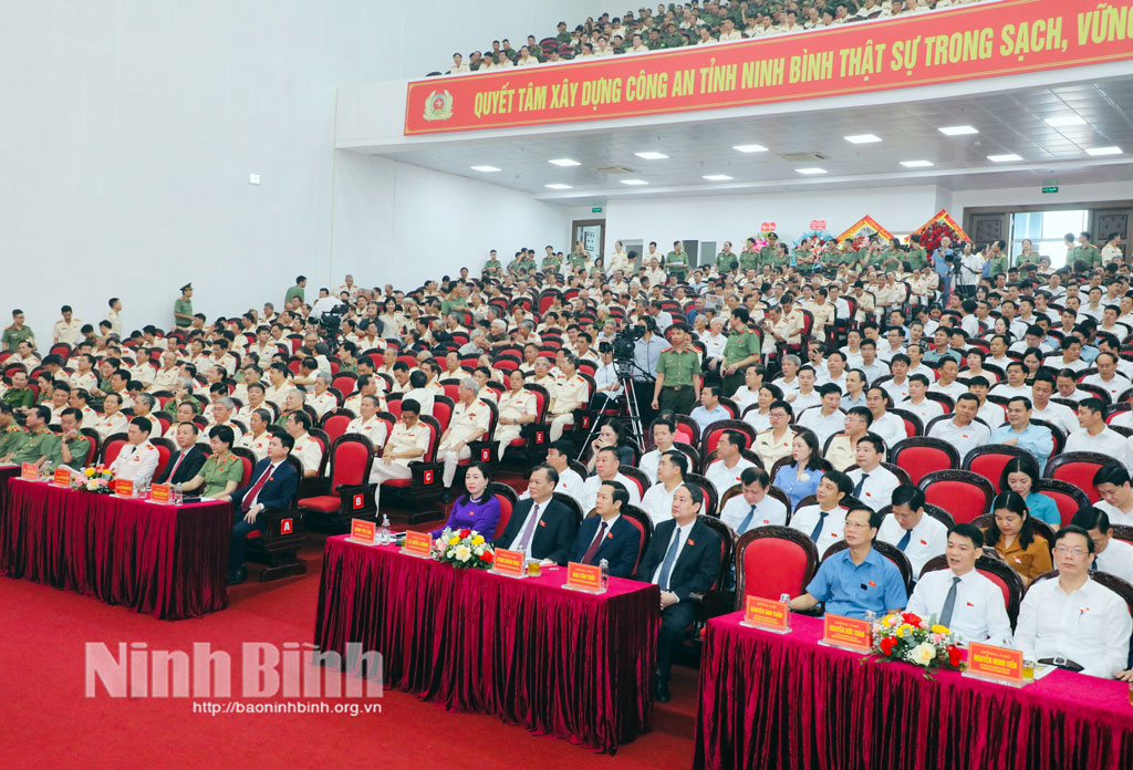 Các đại biểu dự Lễ kỷ niệm.